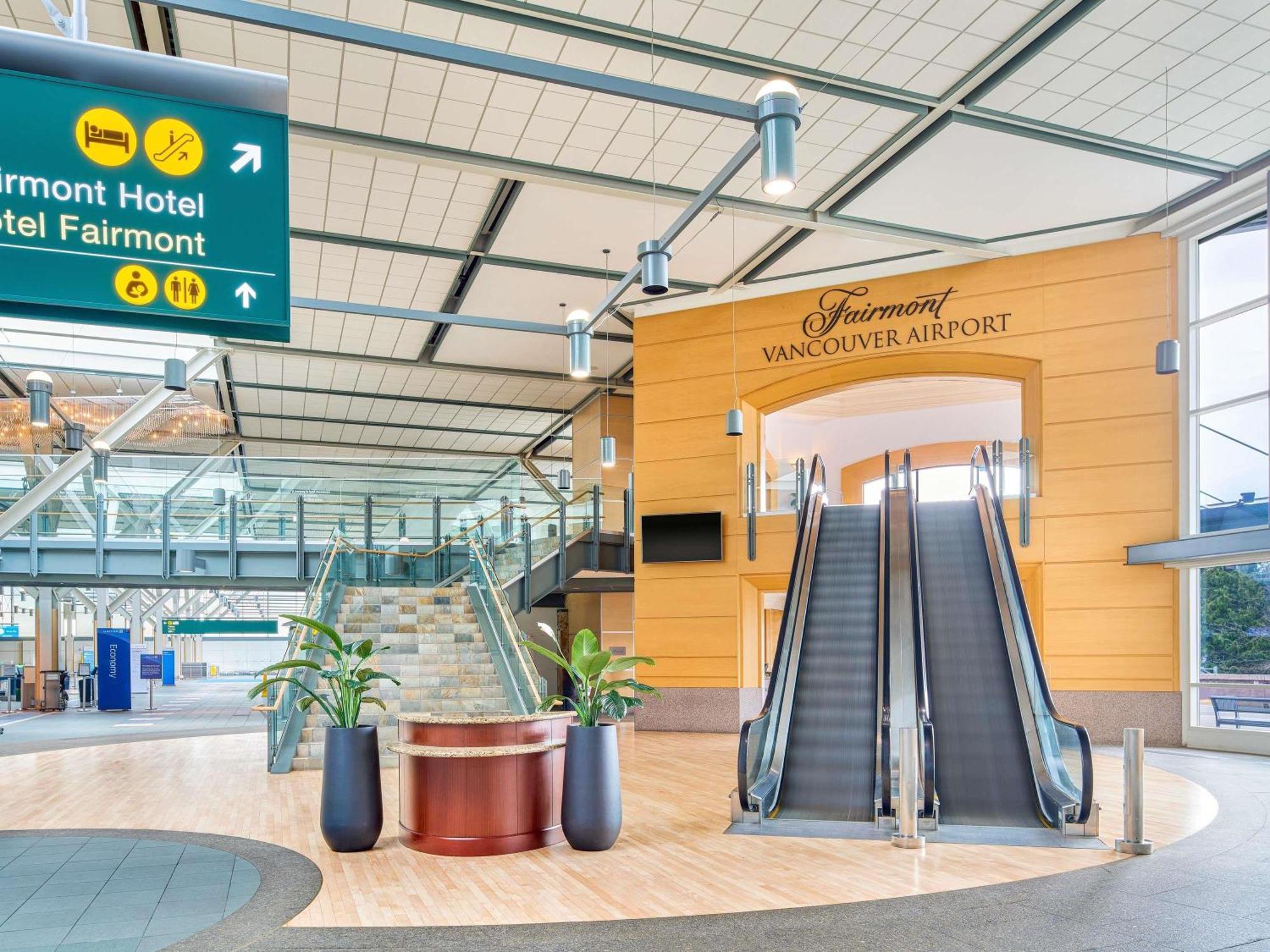 Fairmont Vancouver Airport In-Terminal Hotel Richmond Exterior foto