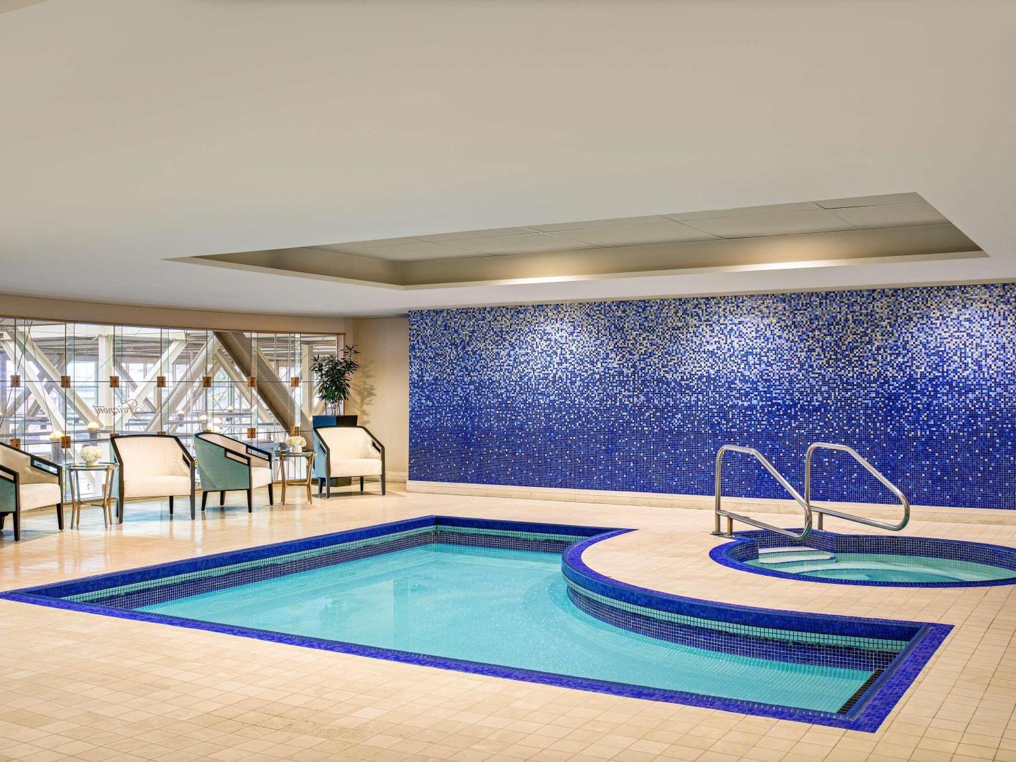 Fairmont Vancouver Airport In-Terminal Hotel Richmond Exterior foto