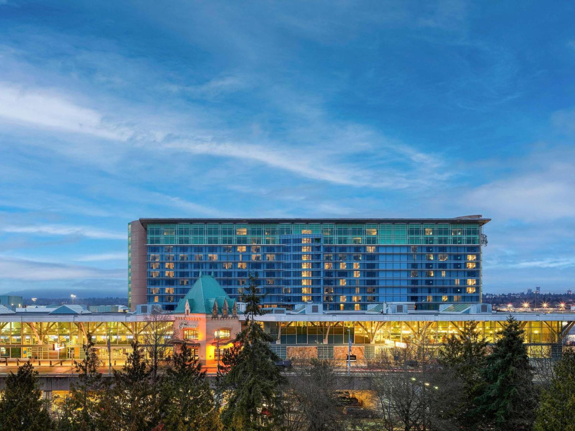 Fairmont Vancouver Airport In-Terminal Hotel Richmond Exterior foto